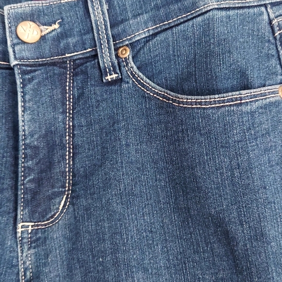 NYDJ Cropped Jeans w/ Cuff - Picture 4 of 8